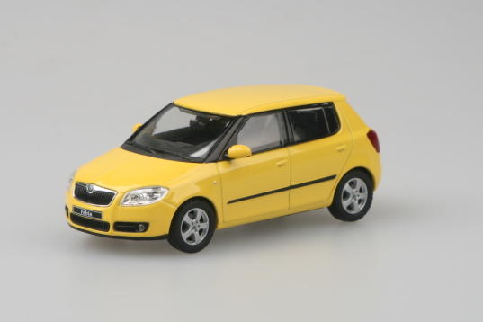 Škoda Fabia ② ミニカーセット 1/72 Skoda_Fabia_2_amazoniengruen_A